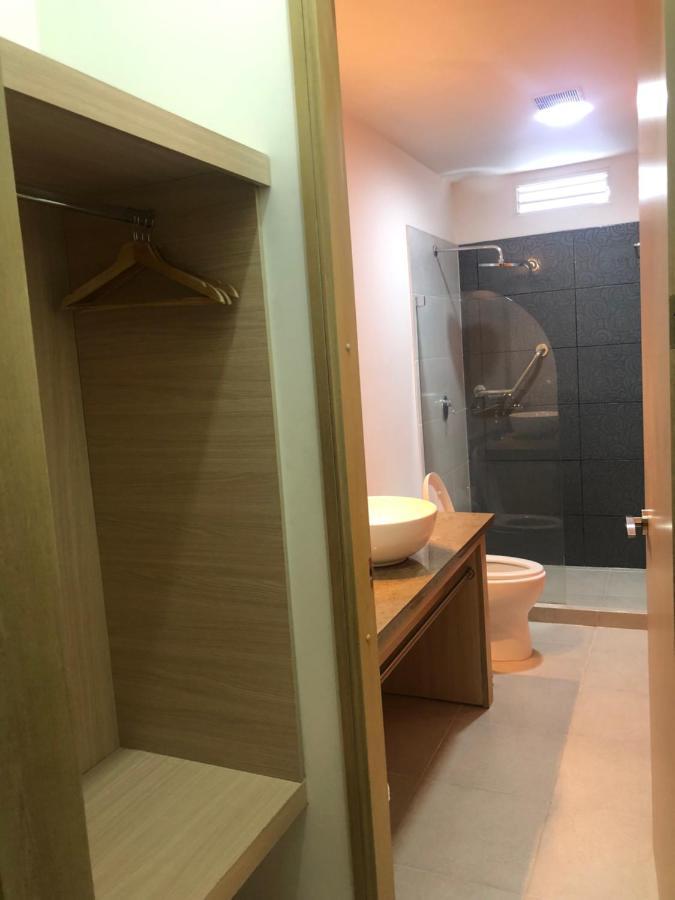 Hostel Paradise St Santa Marta  Ngoại thất bức ảnh