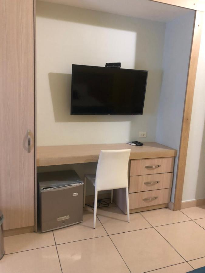 Hostel Paradise St Santa Marta  Ngoại thất bức ảnh
