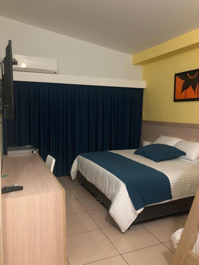 Hostel Paradise St Santa Marta  Ngoại thất bức ảnh