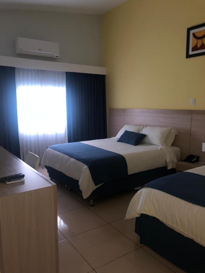 Hostel Paradise St Santa Marta  Ngoại thất bức ảnh