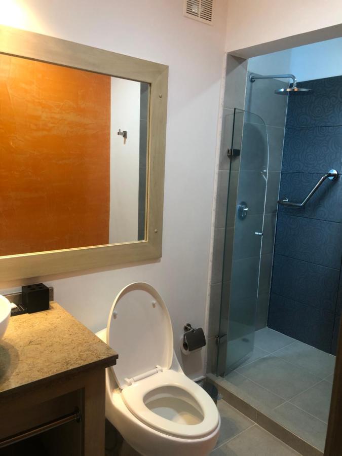 Hostel Paradise St Santa Marta  Ngoại thất bức ảnh