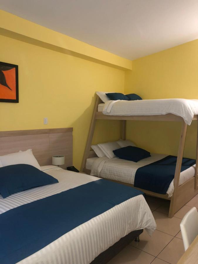 Hostel Paradise St Santa Marta  Ngoại thất bức ảnh